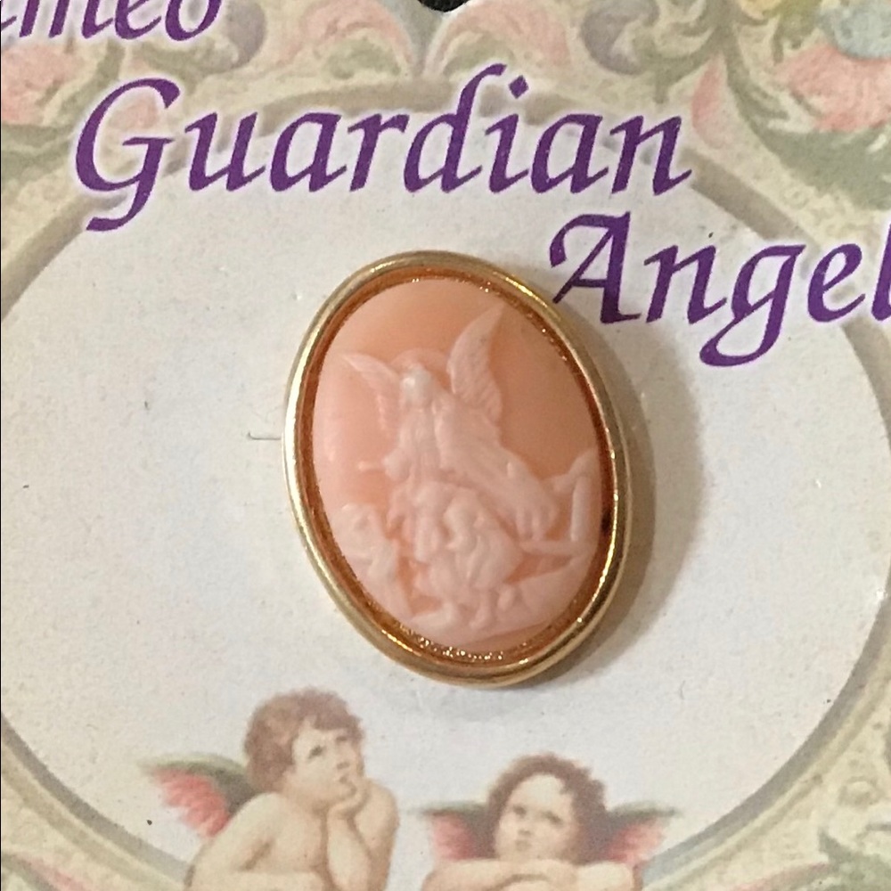 New Guardian angel cameo pin brooch